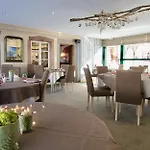 Hotel-restaurant Du Val Joli 3*