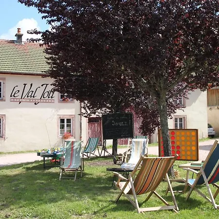فندق Hotel-restaurant Du Val Joli 3*
