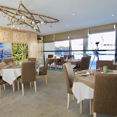 Hotel-Restaurant Du Val Joli Hotel 3*