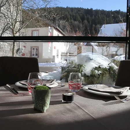 Hotel-Restaurant Du Val Joli 3*