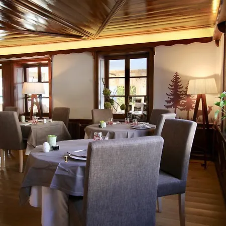 فندق Hotel-restaurant Du Val Joli 3*