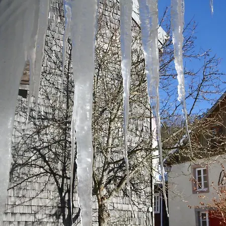 فندق Hotel-restaurant Du Val Joli