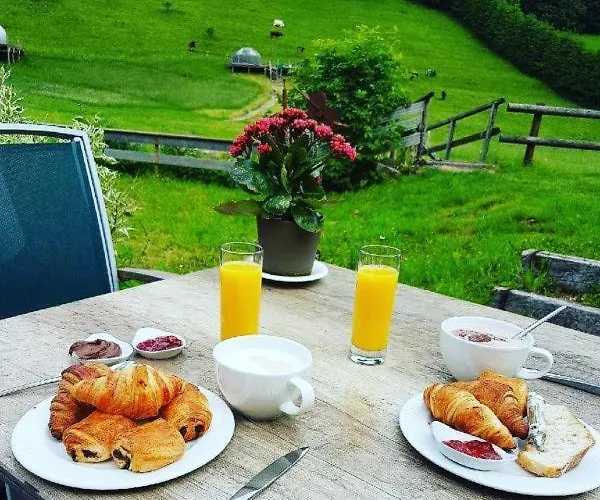 Hotel-restaurant Du Val Joli 勒瓦伦丁